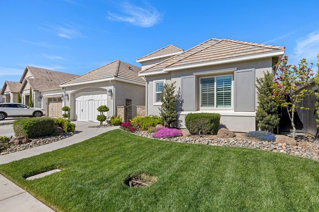 3053 Valencia St, Lodi, CA 95242