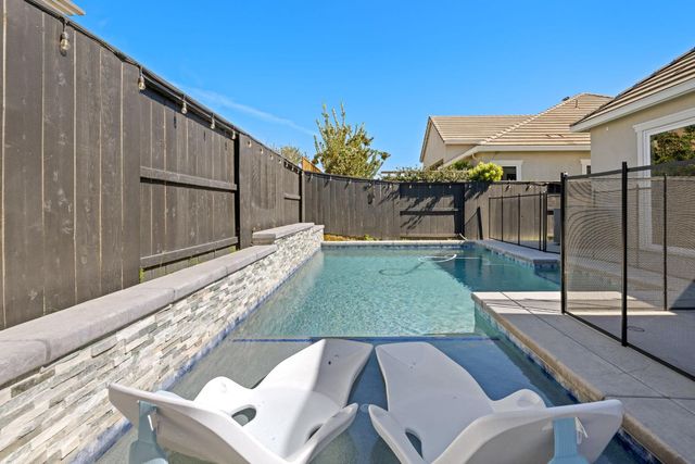 3053 Valencia St, Lodi, CA 95242