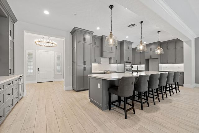 3053 Valencia St, Lodi, CA 95242