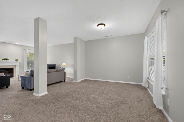 13024 W Elster Way, Fishers, IN 46037