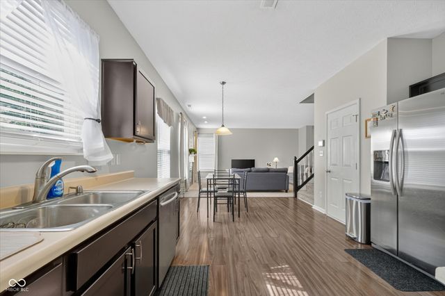 13024 W Elster Way, Fishers, IN 46037
