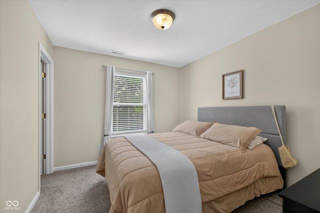 13024 W Elster Way, Fishers, IN 46037