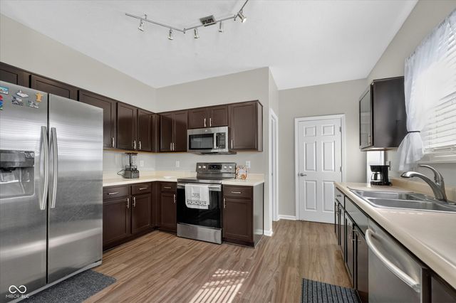 13024 W Elster Way, Fishers, IN 46037