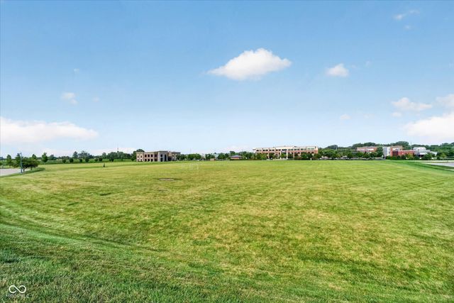 13024 W Elster Way, Fishers, IN 46037