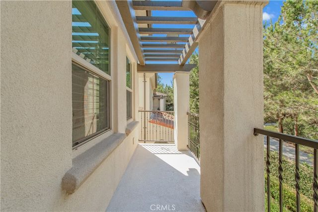 50 Rose Arch, Irvine, CA 92620