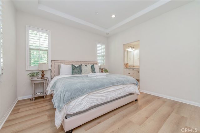 50 Rose Arch, Irvine, CA 92620