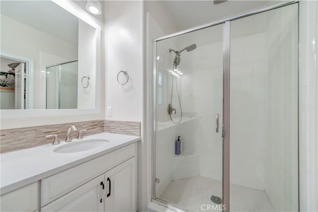 50 Rose Arch, Irvine, CA 92620