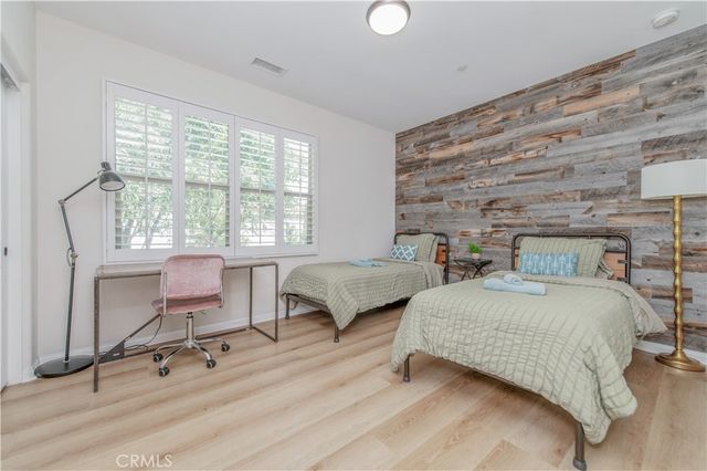 50 Rose Arch, Irvine, CA 92620