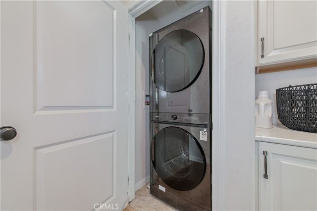50 Rose Arch, Irvine, CA 92620