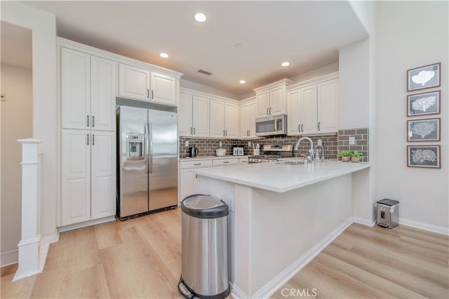 50 Rose Arch, Irvine, CA 92620