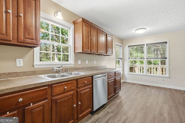 314 Calusa Place, Ball Ground, GA 30107