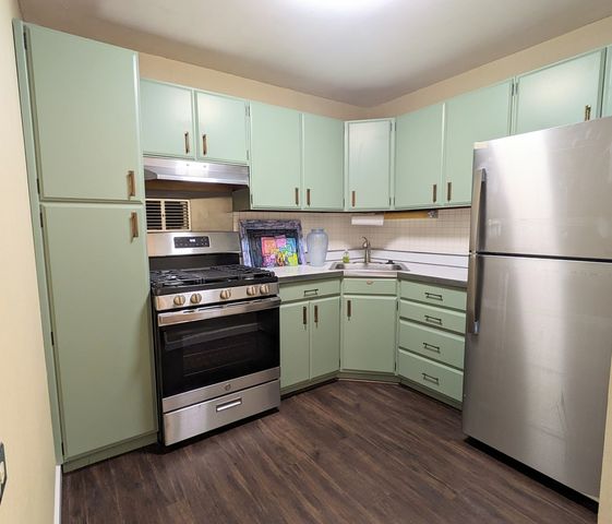 400 E Randolph Street 2812, Chicago, IL 60601