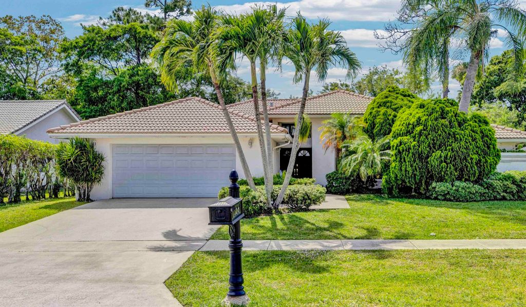 22323 Martella Avenue, Boca Raton, FL 33433
