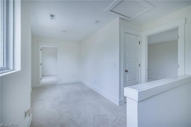 2085 Glenmont Drive, Brunswick, OH 44212