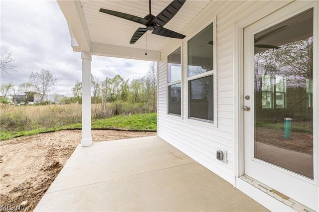 2085 Glenmont Drive, Brunswick, OH 44212