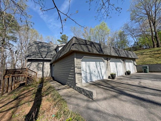 2209 Shannon Drive, Dalton, GA 30720