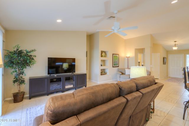 2420 E MALAGA Drive, Casa Grande, AZ 85194