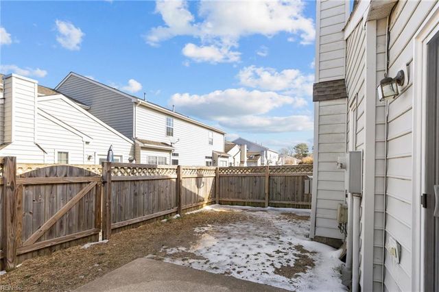 252 Belmont CIR, Yorktown, VA 23693