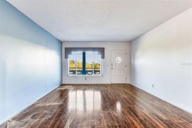 2455 FINLANDIA LANE 67, Clearwater, FL 33763