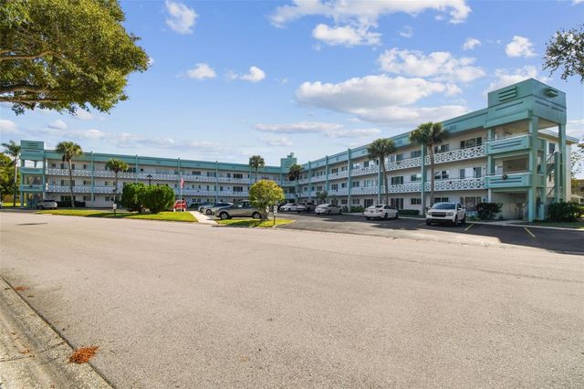 2455 FINLANDIA LANE 67, Clearwater, FL 33763