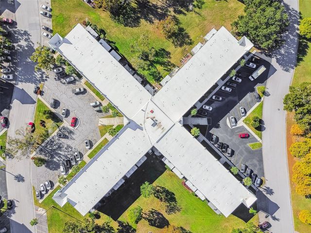 2455 FINLANDIA LANE 67, Clearwater, FL 33763