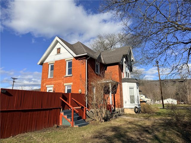 45 West Main Street, Canisteo, NY 14823