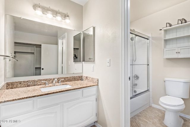 4430 W ORAIBI Drive, Glendale, AZ 85308