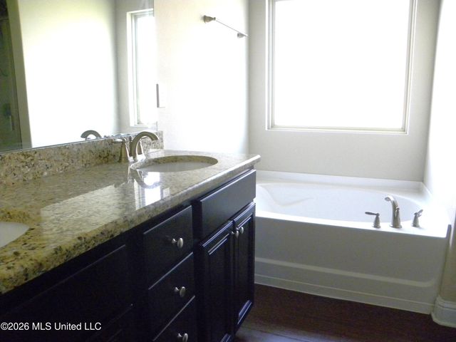 108 Clear Springs Circle, Ocean Springs, MS 39564