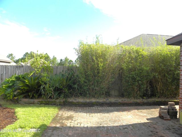 108 Clear Springs Circle, Ocean Springs, MS 39564