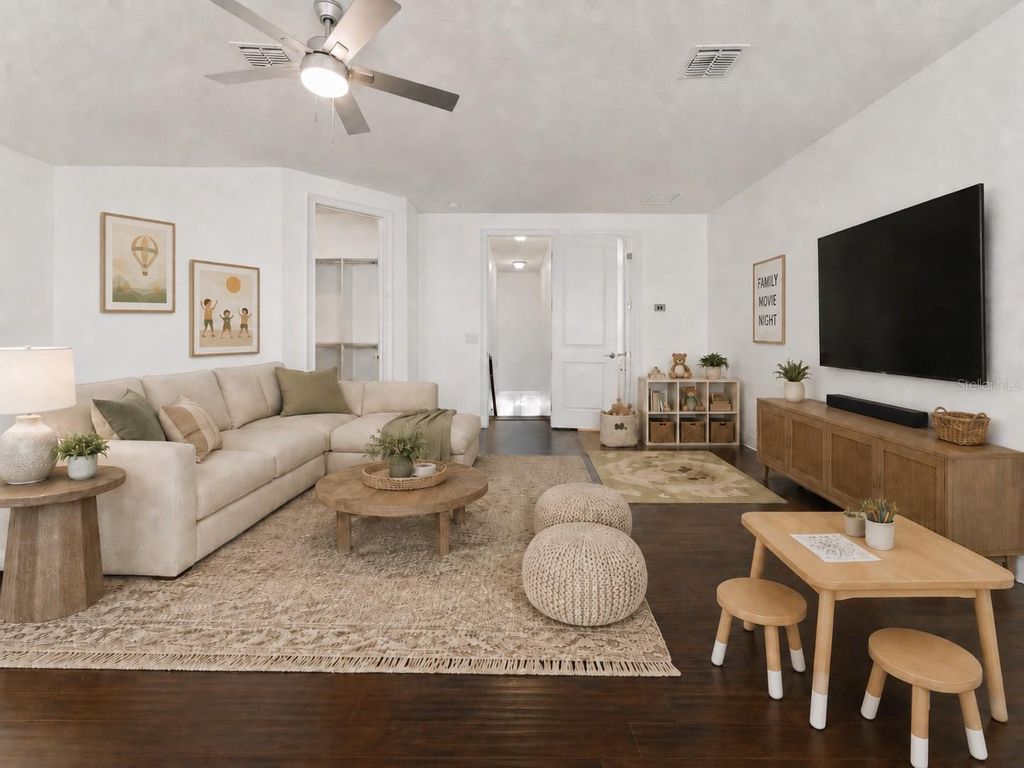 Image 23 of property listing at 10370 DOTH STREET, Orlando, FL 32836
