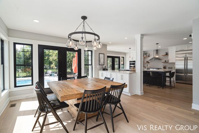 1607 Sheldon Road, Grand Haven, MI 49417