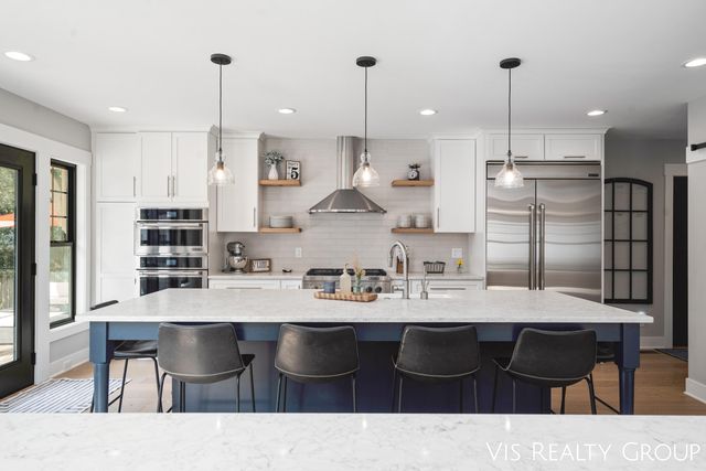 1607 Sheldon Road, Grand Haven, MI 49417