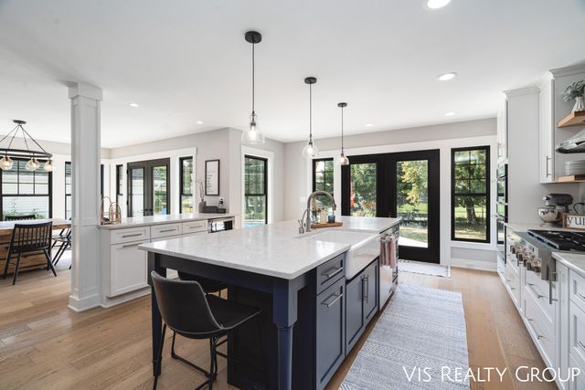 1607 Sheldon Road, Grand Haven, MI 49417