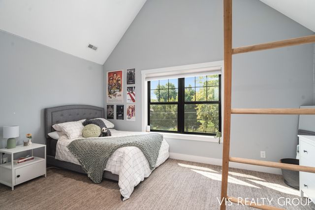 1607 Sheldon Road, Grand Haven, MI 49417