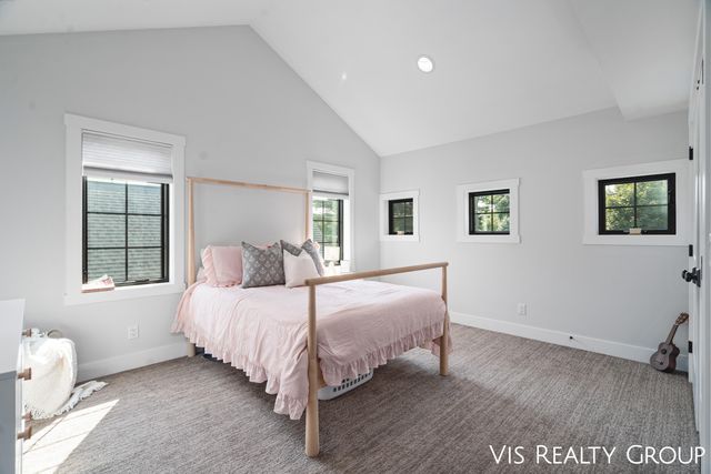 1607 Sheldon Road, Grand Haven, MI 49417