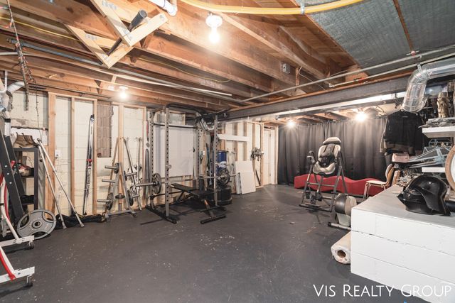 1607 Sheldon Road, Grand Haven, MI 49417