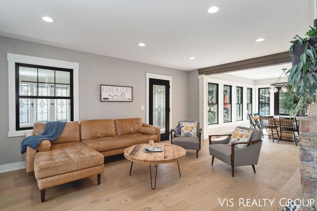 1607 Sheldon Road, Grand Haven, MI 49417