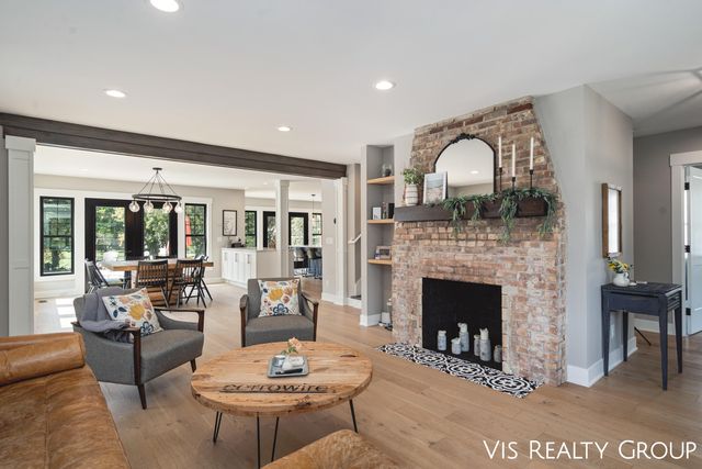 1607 Sheldon Road, Grand Haven, MI 49417