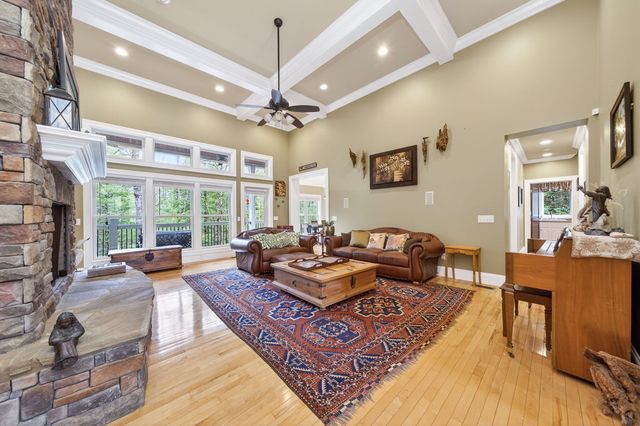 1335 Laurel Way, Monterey, TN 38574