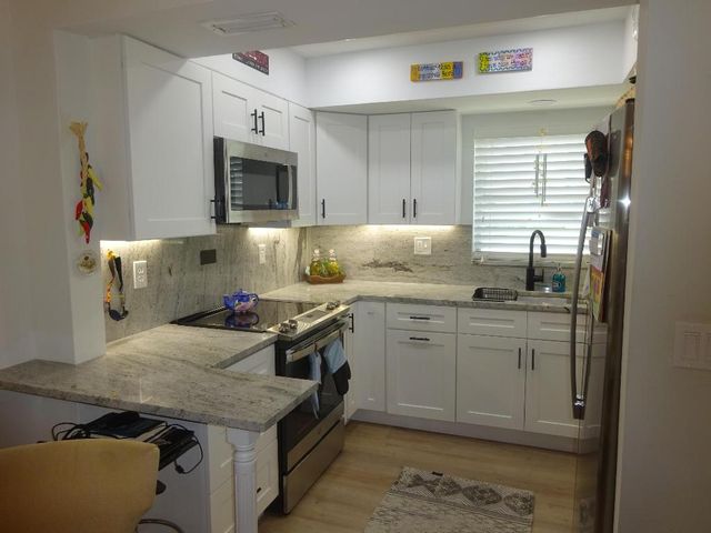 2864 Crosley Drive E A, West Palm Beach, FL 33415