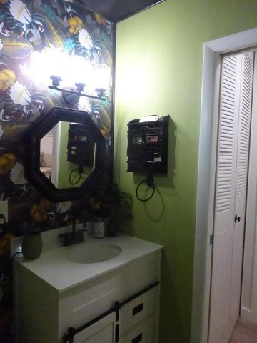 2864 Crosley Drive E A, West Palm Beach, FL 33415