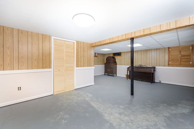 40 Alden Road, Windsor, CT 06095