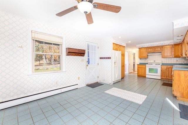 40 Alden Road, Windsor, CT 06095