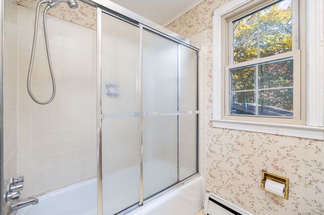 40 Alden Road, Windsor, CT 06095