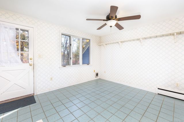 40 Alden Road, Windsor, CT 06095