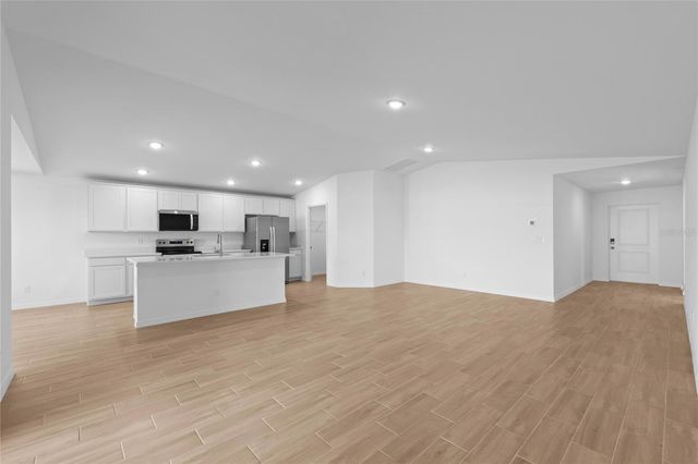 850 W CADIMA PLACE, Citrus Springs, FL 34434