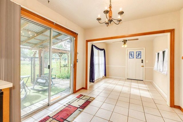 404 Chestnut Street, Brazoria, TX 77422