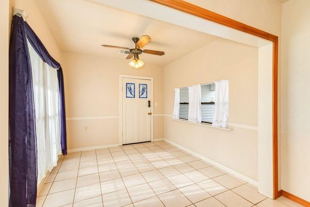 404 Chestnut Street, Brazoria, TX 77422