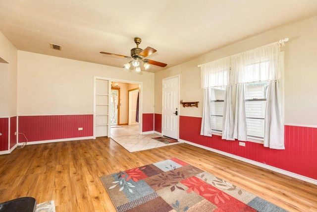 404 Chestnut Street, Brazoria, TX 77422