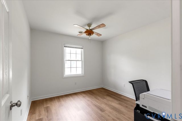 2416 Agra Dr, Fairfield, VA 23228